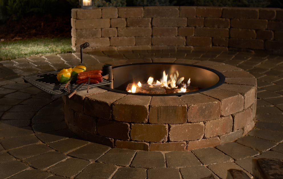 Firepit with cooking grate