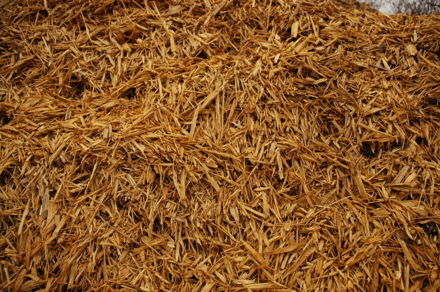 Light Blonde Mulch Great Lakes Stone Supply